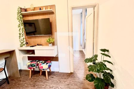 Sala  de apartamento para alugar com 1 quarto, 40m² em Copacabana, Rio de Janeiro