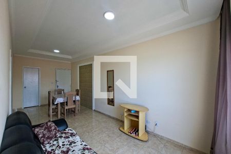 Sala de apartamento para alugar com 2 quartos, 70m² em Vila Tupi, Praia Grande