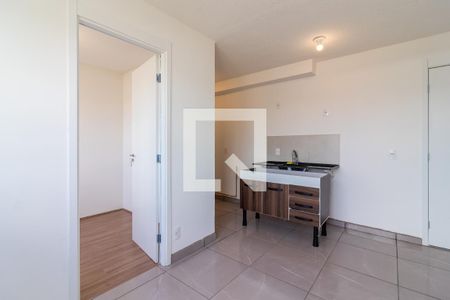 Sala de apartamento para alugar com 2 quartos, 32m² em Parque Pan Americano, São Paulo