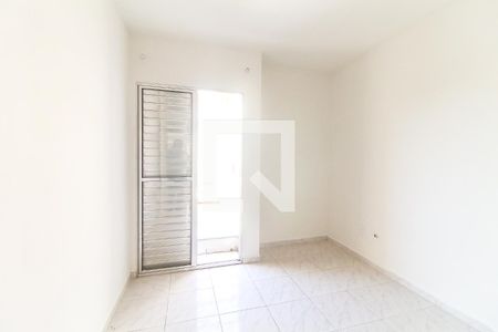 Quarto 2 de casa de condomínio para alugar com 2 quartos, 61m² em Itaquera, São Paulo