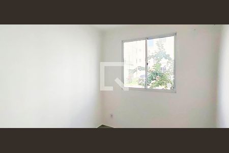 Quarto 1 de apartamento para alugar com 2 quartos, 40m² em Campo Grande, Rio de Janeiro