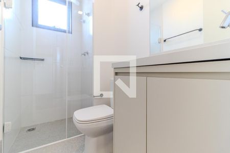 Banheiro de kitnet/studio para alugar com 1 quarto, 34m² em Santa Cecilia, São Paulo