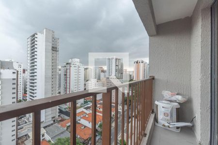 Varanda de kitnet/studio para alugar com 1 quarto, 25m² em Vila Olímpia, São Paulo