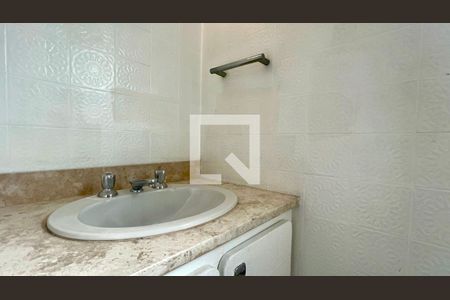 Lavabo de apartamento para alugar com 3 quartos, 160m² em Jardim Paulista, São Paulo