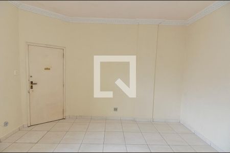 Sala de apartamento à venda com 2 quartos, 63m² em Benfica, Rio de Janeiro