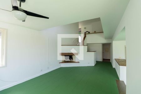 Casa para alugar com 5 quartos, 380m² em Jardim Sao Bento, São Paulo