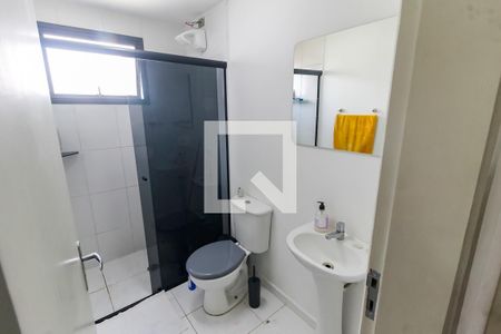 Banheiro de apartamento para alugar com 2 quartos, 68m² em Vila Sonia do Taboao, Taboão da Serra