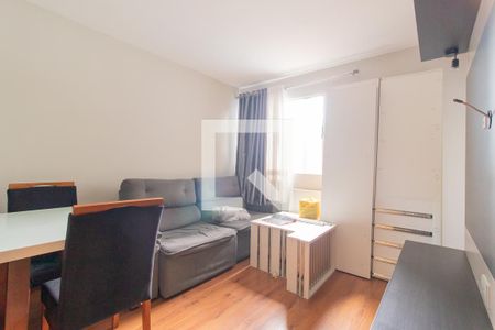 Sala de apartamento para alugar com 3 quartos, 64m² em Capão Raso, Curitiba