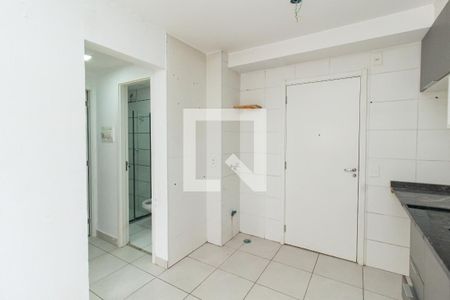 Apartamento para alugar com 2 quartos, 32m² em Vila Carmosina, São Paulo