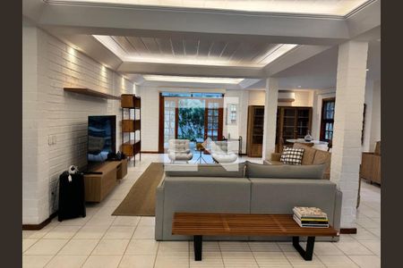 Casa de Condomínio para alugar com 4 quartos, 367m² em Barra da Tijuca, Rio de Janeiro