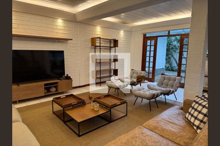 Casa de Condomínio para alugar com 4 quartos, 367m² em Barra da Tijuca, Rio de Janeiro