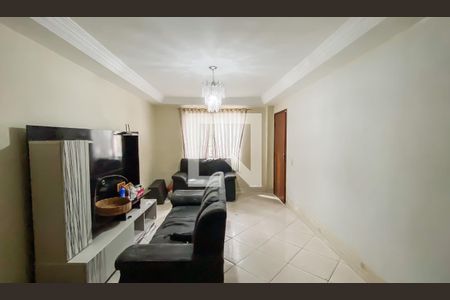 Sala de casa para alugar com 3 quartos, 100m² em Jardim Sao Joao, Ferraz de Vasconcelos