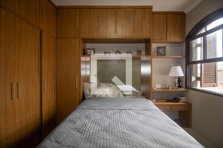 Suíte  de casa para alugar com 3 quartos, 182m² em Vila Morse, São Paulo