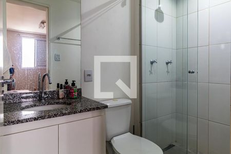 Banheiro social de apartamento à venda com 2 quartos, 69m² em Vila Romana, São Paulo