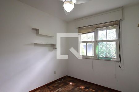 Quarto 1 de apartamento para alugar com 3 quartos, 67m² em Petrópolis, Porto Alegre