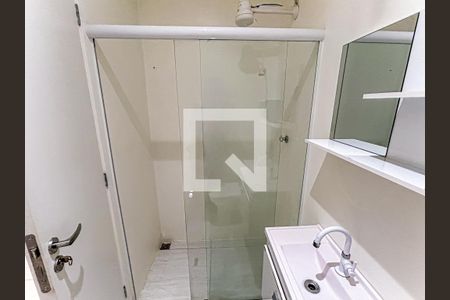 Banheiro de apartamento para alugar com 1 quarto, 40m² em Maria da Graça, Rio de Janeiro