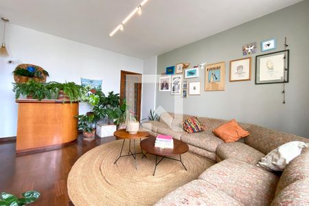 Sala de apartamento à venda com 4 quartos, 140m² em Serra, Belo Horizonte