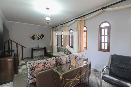 Sala de casa à venda com 3 quartos, 299m² em Vila Renato (zona Leste), São Paulo