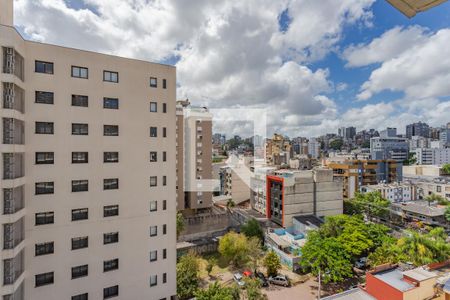 Sala/Quarto de kitnet/studio para alugar com 1 quarto, 30m² em Auxiliadora, Porto Alegre