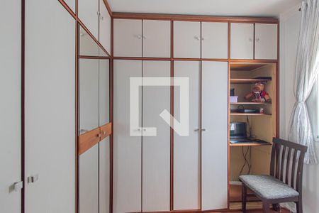 Quarto 2 de apartamento à venda com 2 quartos, 57m² em Vila Granada, São Paulo