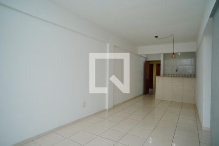 Sala de apartamento para alugar com 2 quartos, 64m² em Bosque Fundo, Maricá