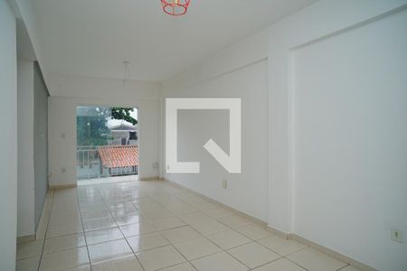 Sala de apartamento para alugar com 2 quartos, 64m² em Bosque Fundo, Maricá