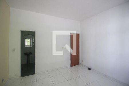 Suíte 1 de casa para alugar com 3 quartos, 200m² em Floresta, Nova Iguaçu
