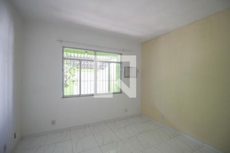 Suíte 1 de casa para alugar com 3 quartos, 200m² em Floresta, Nova Iguaçu