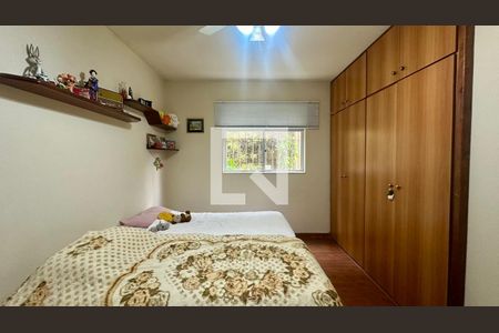 Quarto de apartamento à venda com 4 quartos, 160m² em Buritis, Belo Horizonte