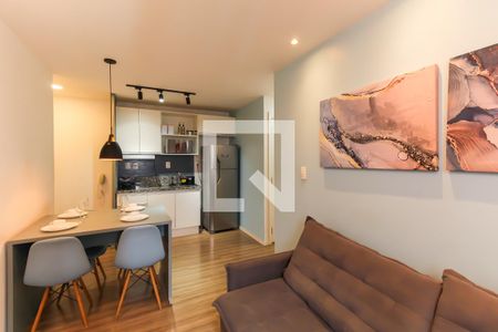 Sala/Cozinha de apartamento para alugar com 2 quartos, 45m² em Brás, São Paulo