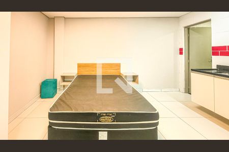 Quarto  de kitnet/studio para alugar com 1 quarto, 24m² em Socorro, São Paulo