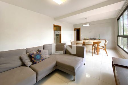 Sala de apartamento à venda com 3 quartos, 240m² em Serra, Belo Horizonte