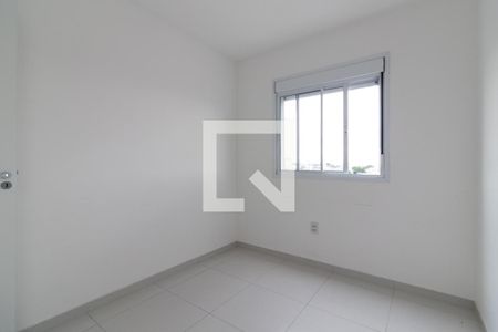 Quarto 2 de apartamento para alugar com 2 quartos, 45m² em Vila Paranagua, São Paulo