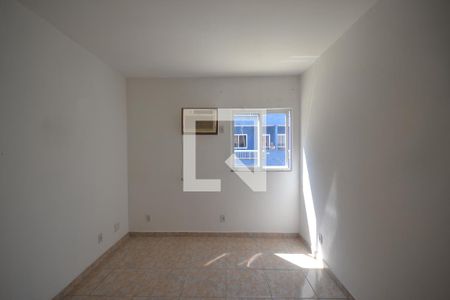 Quarto 1 de casa para alugar com 2 quartos, 90m² em Andrade Araujo, Belford Roxo