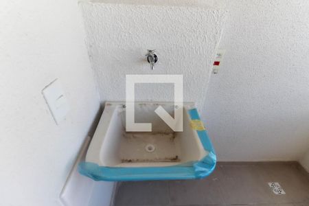 Varanda - Área de Serviço de apartamento para alugar com 2 quartos, 36m² em Vila Taquari, São Paulo