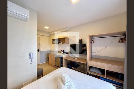 Quarto de kitnet/studio para alugar com 1 quarto, 22m² em Jardim das Acacias, São Paulo