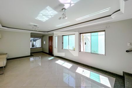 Sala de casa para alugar com 3 quartos, 180m² em Penha de França, São Paulo