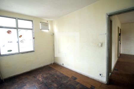 Quarto 2 de apartamento para alugar com 2 quartos, 50m² em Olaria, Rio de Janeiro