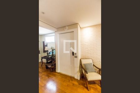 Entrada de casa de condomínio para alugar com 3 quartos, 210m² em Tamboré, Santana de Parnaíba