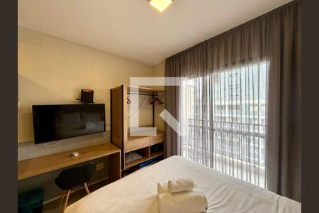 Quarto  de kitnet/studio para alugar com 0 quarto, 22m² em Jardim das Acacias, São Paulo