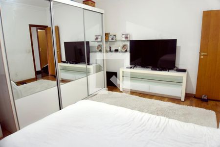 Suíte de casa à venda com 3 quartos, 220m² em Dom Cabral, Belo Horizonte