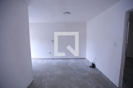 Sala de casa para alugar com 3 quartos, 48m² em Vila Pereira Cerca, São Paulo