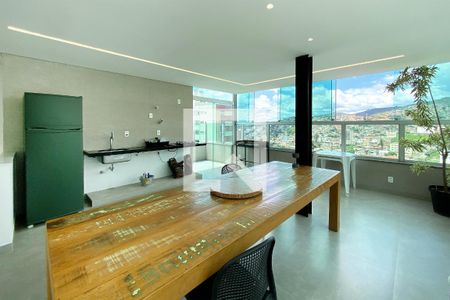 Sala de Estar de apartamento à venda com 3 quartos, 160m² em Santa Efigênia, Belo Horizonte