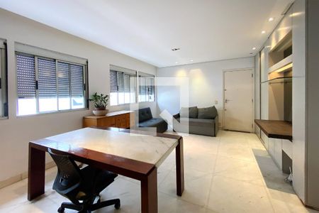 Sala de apartamento à venda com 3 quartos, 160m² em Santa Efigênia, Belo Horizonte