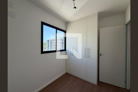 Quarto 1 de apartamento para alugar com 2 quartos, 50m² em Barra Olímpica, Rio de Janeiro