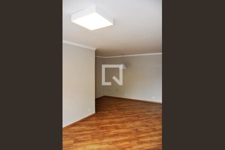 Detalhe - Sala e Sala de Jantar de apartamento à venda com 2 quartos, 78m² em Vila Fiat Lux, São Paulo