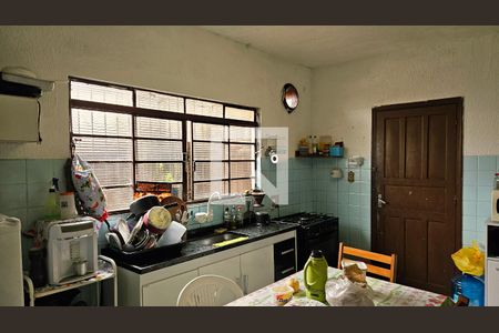 Casa à venda com 3 quartos, 300m² em Jardim Pacaembu, Jundiaí