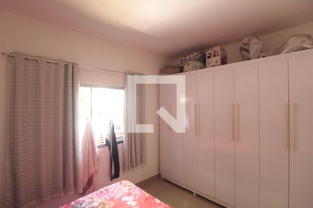 Casa 1 | Quarto 1 de casa à venda com 3 quartos, 390m² em Dona Clara, Belo Horizonte