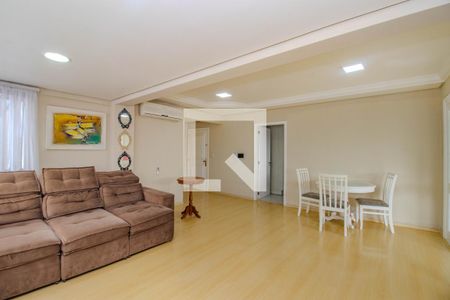 Sala de apartamento para alugar com 4 quartos, 218m² em Jardim Itu, Porto Alegre