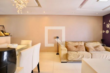 Sala de apartamento à venda com 3 quartos, 76m² em Vila Invernada, São Paulo